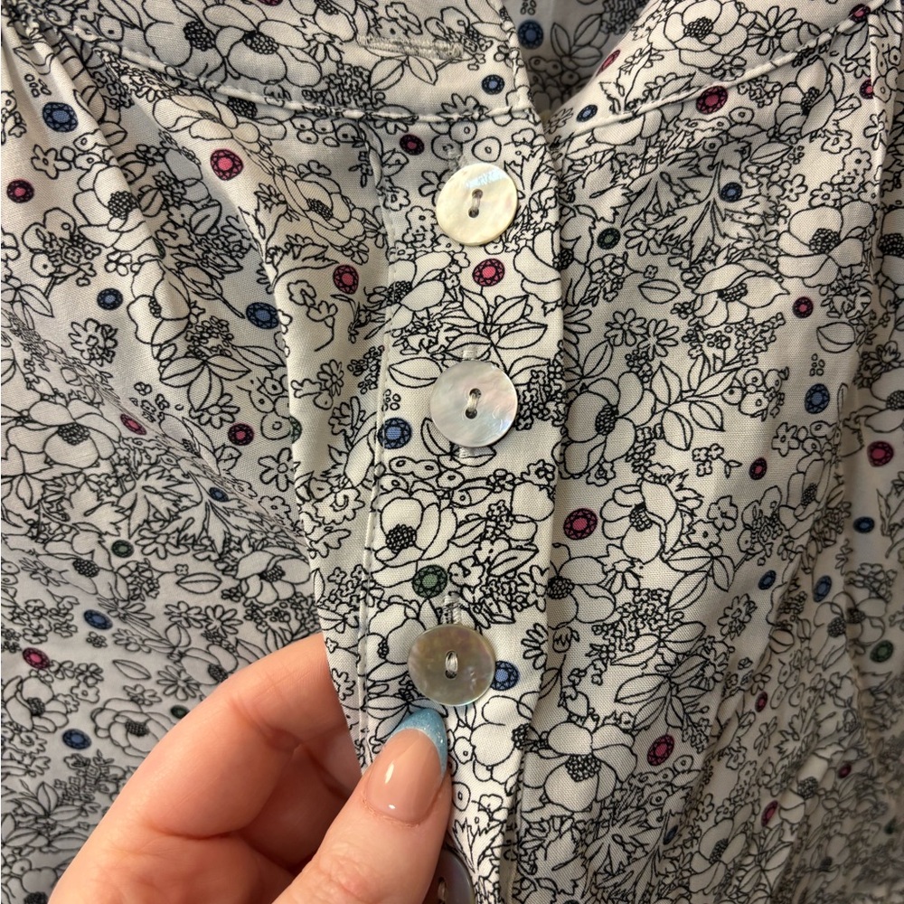Artsy Floral Button-Up Blouse